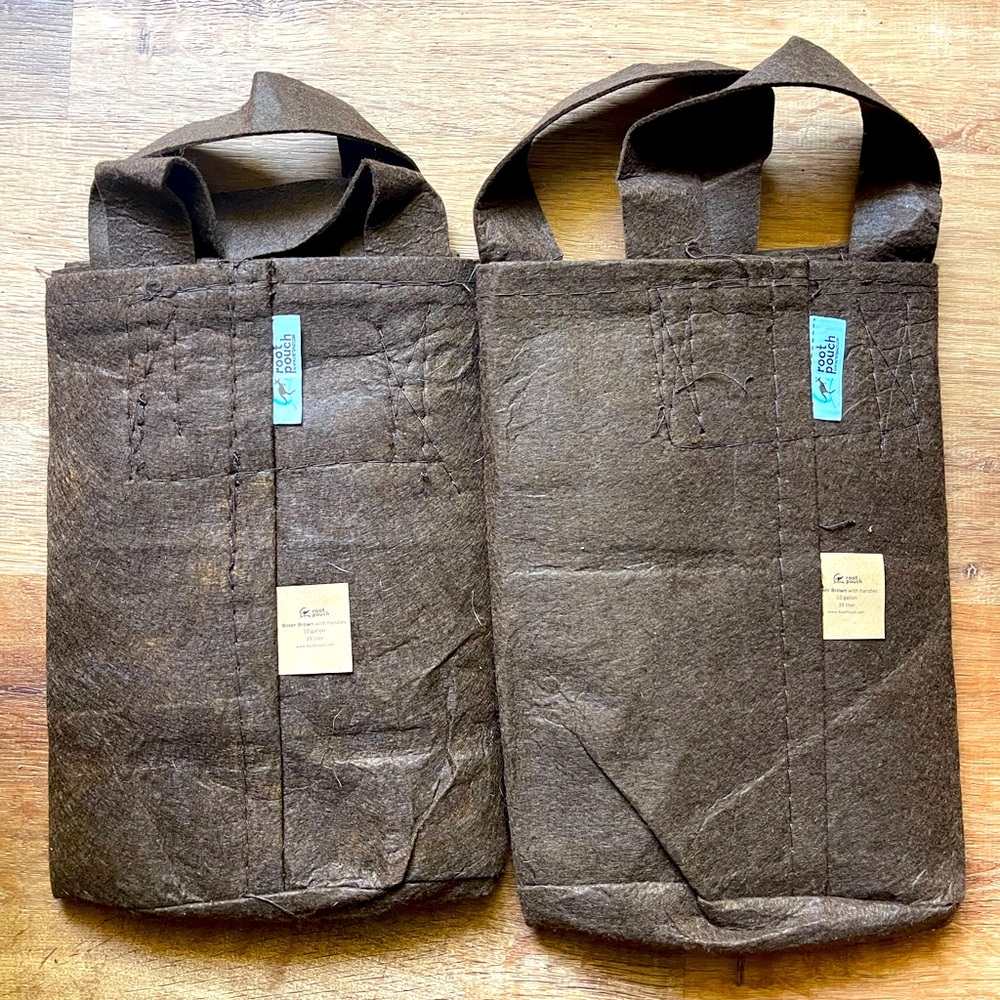 2 10 gallon Root Pouch bags